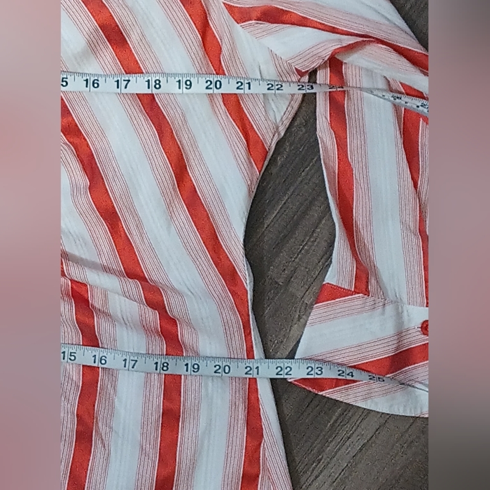 𝑫𝑶𝑻'𝒔 𝑺𝒕𝒓𝒆𝒕𝒄𝒉 𝑹𝒖𝒇𝒇𝒍𝒆/𝑩𝒆𝒍𝒍 𝑺𝒍𝒆𝒆𝒗𝒆 𝑩𝒍𝒐𝒖𝒔𝒆 - Picture 3 of 8